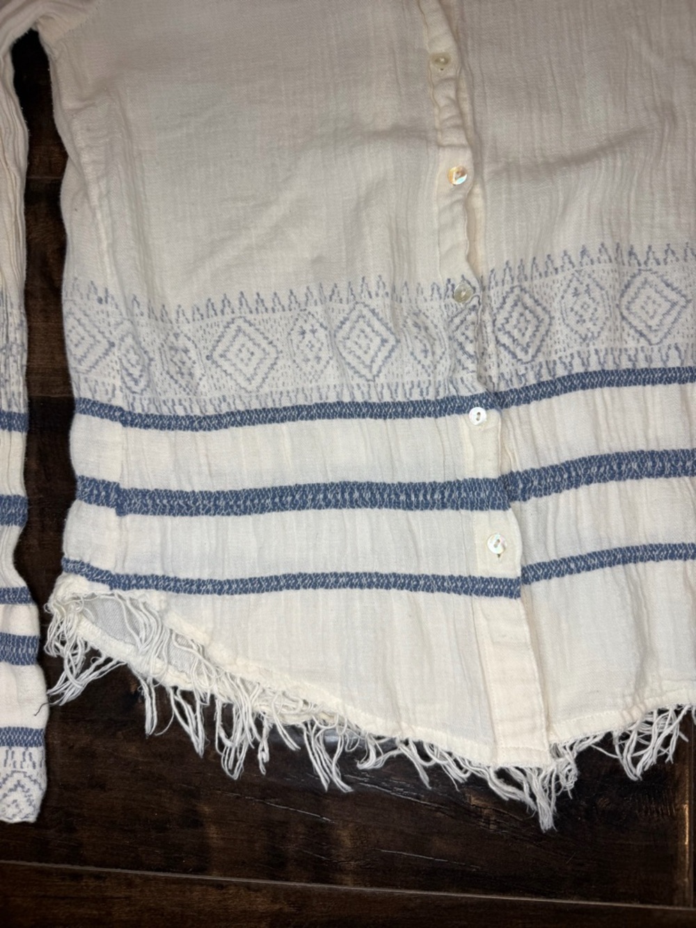 MADE 100% Cotton Embroidered Fringe Hem Shirt - Size Large - Picture 8 of 15